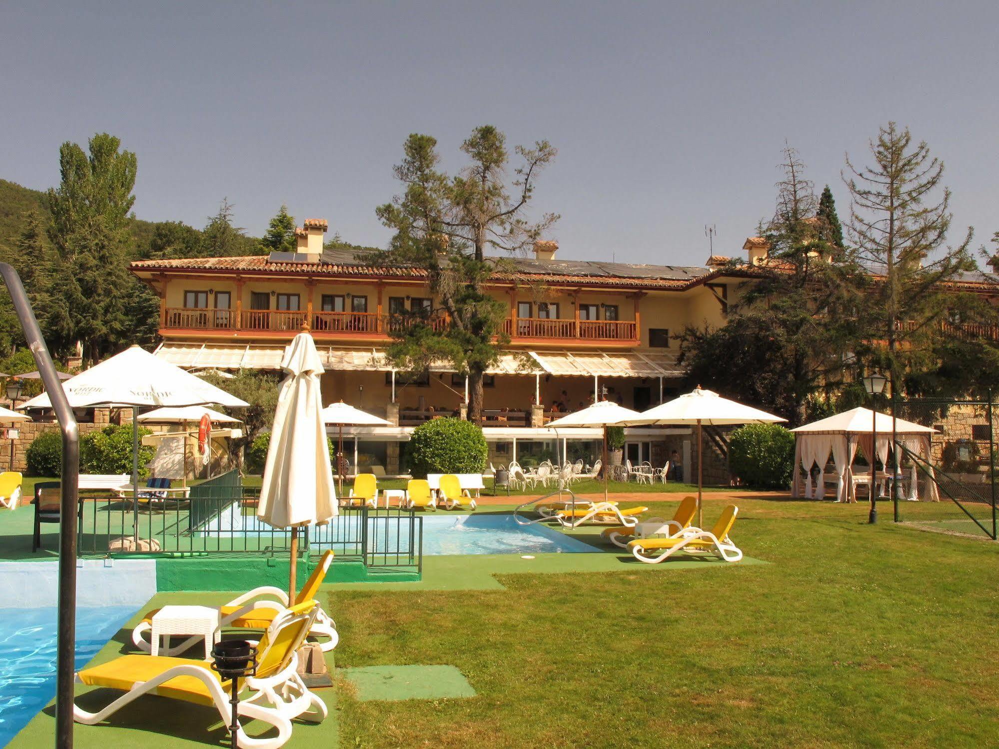 Hotel Rural Spa & Wellness Hacienda Los Robles Navacerrada Exterior foto