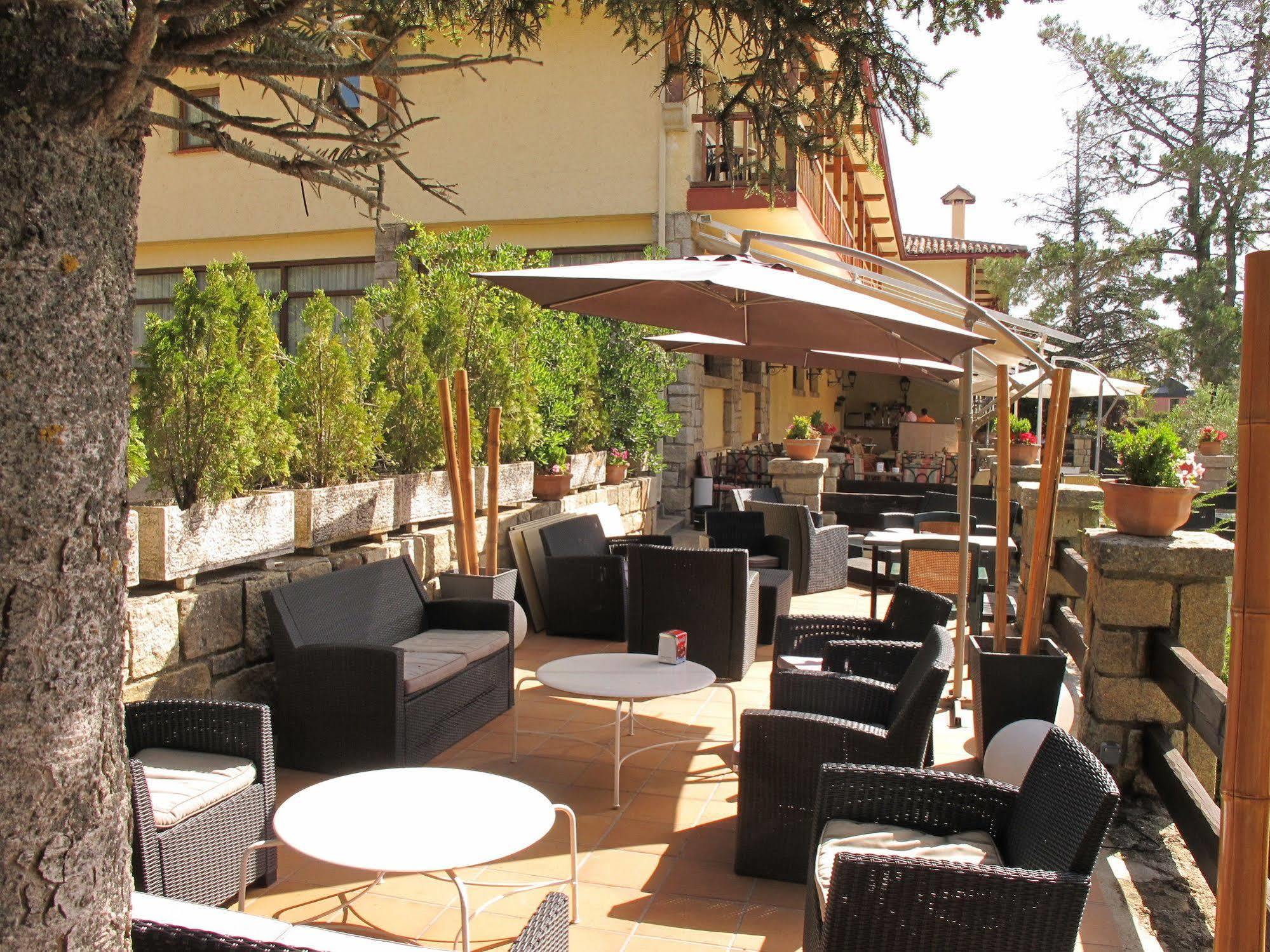 Hotel Rural Spa & Wellness Hacienda Los Robles Navacerrada Exterior foto