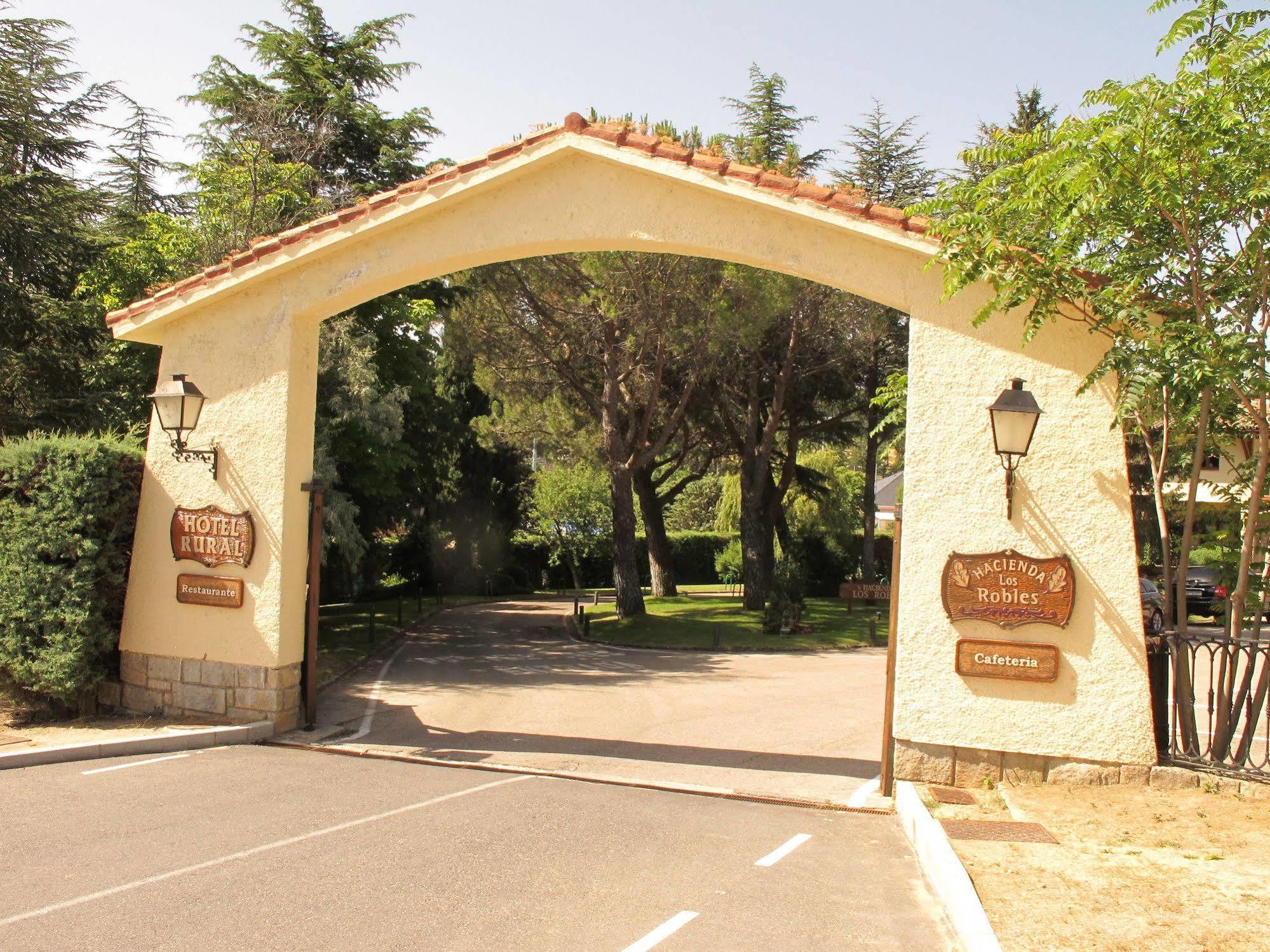 Hotel Rural Spa & Wellness Hacienda Los Robles Navacerrada Exterior foto